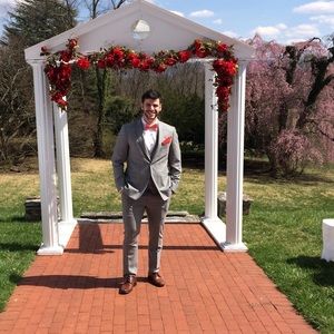 Meet your Posher, Jonathan